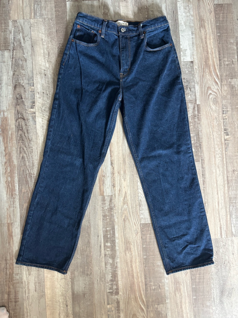 Abercrombie & Fitch women’s high rise straight leg jeans